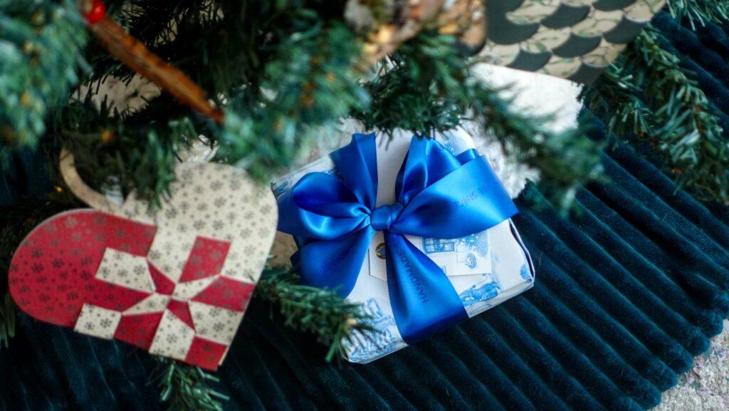 Nordic Christmas Tree Ideas: Scandinavian-Inspired Holiday Decorating