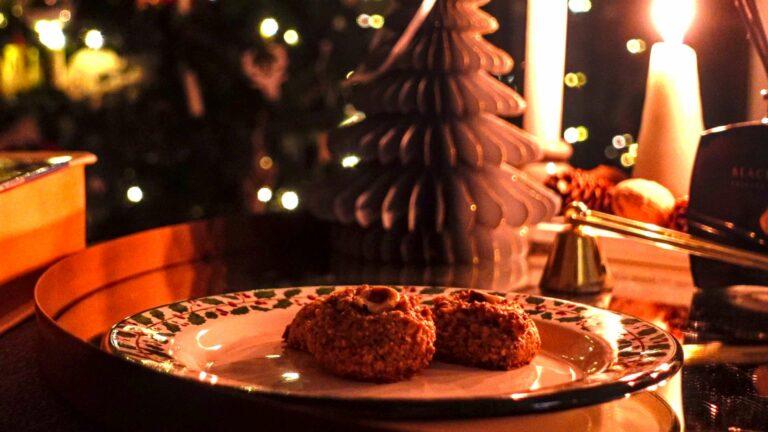 Hygge Winter Solstice with delicious Swedish Nöttoppar Cookies