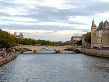 view of the Seine and the Conciergerie in Paris