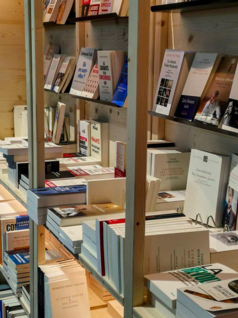 A cosy reading corner with books, reflecting a curated literary lifestyle and love of reading