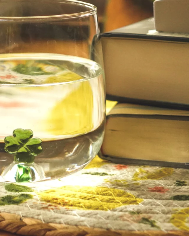 Summer, slowed down.

A pile of books, a glass of cold water, and the kind of light that softens everything it touches. This is the mood I’m holding onto in July — gentle rituals, quiet mornings, and stories that bloom like gardens.

On the blog today, I’m sharing my July Literary Mood Board — a new monthly ritual where books, blooms, and everyday joys come together to inspire the weeks ahead.

If you’re craving softness this season — or staying home but still dreaming — I’d love to share what’s been bringing me comfort, clarity, and a little bit of beauty this month.
🌿

📖 Read the full post via the link in bio
#theritualofreading #julyreading #literarylifestyle #slowlivingsummer #booksandblooms