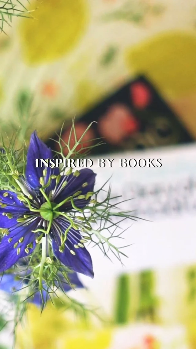 Inspired by books, manifested into real life.
This week’s podcast episode is a gentle walk through July — one garden at a time. From stories of hidden plots and palace grounds to a hydrangea named Hortense on my balcony, this is how reading becomes ritual.
.
📚 Featuring:
– Life in the Garden by Penelope Lively
– Le Long du Luxembourg by Elvire de Brissac
– The Diary of a Provincial Lady by E.M. Delafield
.
🎧 And something new:
The Ritual of Reading podcast is now also on YouTube, if you prefer to listen (or daydream) there. Just search the title or follow the link in bio.
.
So tell me — what books are blooming in your life right now?
.
#theritualofreading #julymoodboard #booksandblooms #gardenbooks #balconygarden #literarylifestyle #slowlivinginspiration #summerreading